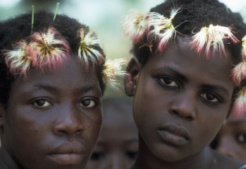 lostinurbanism:Ghana (1970) Photograph by Owen Franken 