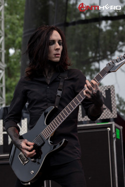 erinsyn:  Ricky Horror //   Rockfest 2015   Credit to AntiHero Magazine