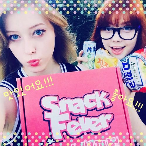 Just had some delicious Korean snacks! Look out for the new video! Thank you @snack.fever, we loved 