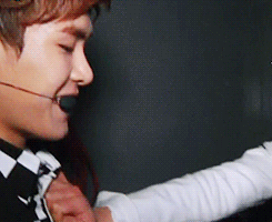 Sex chandoo:  violent sunggyu caught on camera… pictures