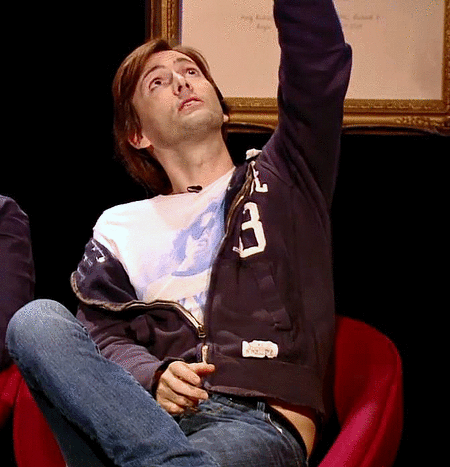 chocolatequeennk:  develish1:  whovianfloozy:   HIP FLESH THERE’S HIP FLESH I SEE