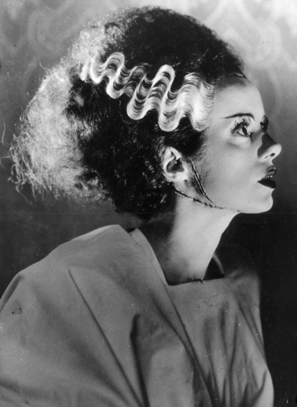 universalmonsterstribute:  Happy Birthday, Elsa Lanchester! (October 28, 1902)