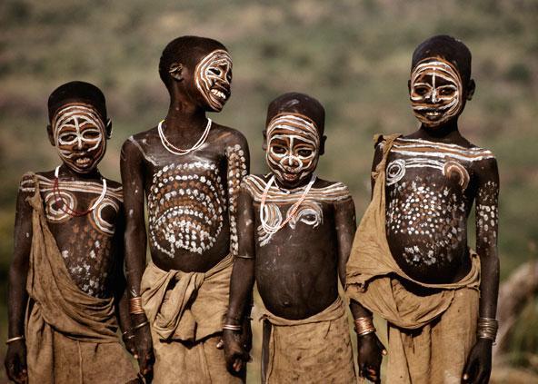 divineblu:  Surma Children With Body Paint by Carol Beckwith and Angela Fisher Source: