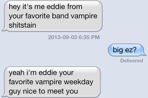 rabioheab:i’m being harassed by eddie murphy the lead singer of vampire weekend