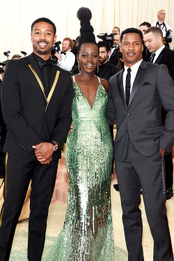 Zendayasauntiewig:  Blackfashion:  Mcavoys:    Michael B. Jordan, Lupita Nyong'o