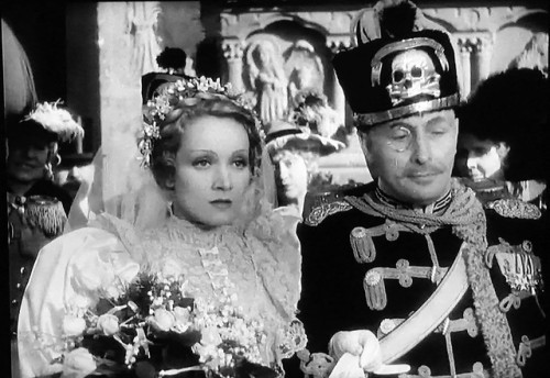 Marlene Dietrich and Lionel Atwill in “The Song of Songs” (1933) 