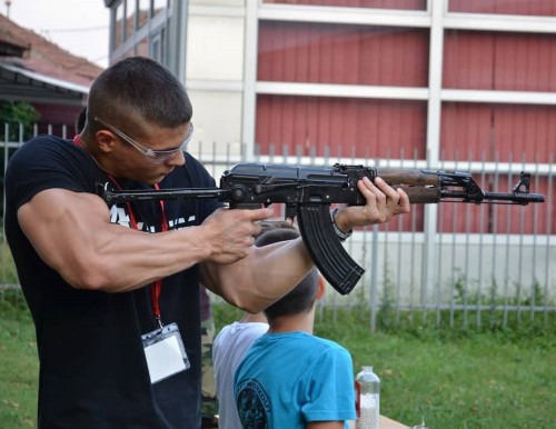 Porn zakucavanje:  #srb   extreme alpha masculinity photos