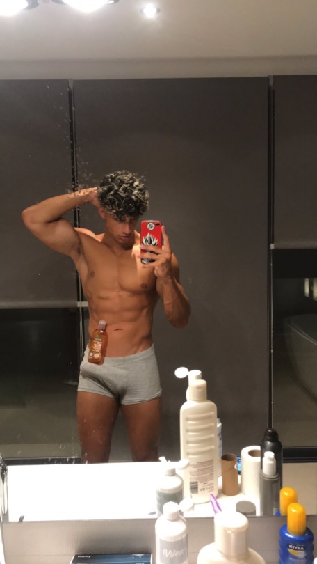 tyraj0811:All I can say is WOW!!! That thing is HUGE!!  sepanta arya