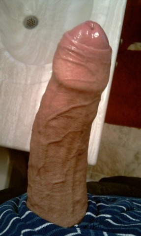 nowthatsabigwhitecock:  now thats a big white cock! http://nowthatsabigwhitecock.tumblr.com/ 