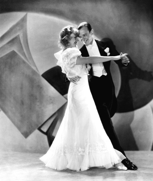 wehadfacesthen:Ginger Rogers and Fred Astaire in Flying Down to Rio  (Thornton Freeland, 1933)