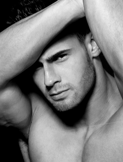 adonisarchive:  Kirril Dowidoff | adonisarchive.tumblr.com