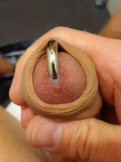 studsintatts80:Horny guys near you are looking to hookup: bit.ly/2kVEtvK