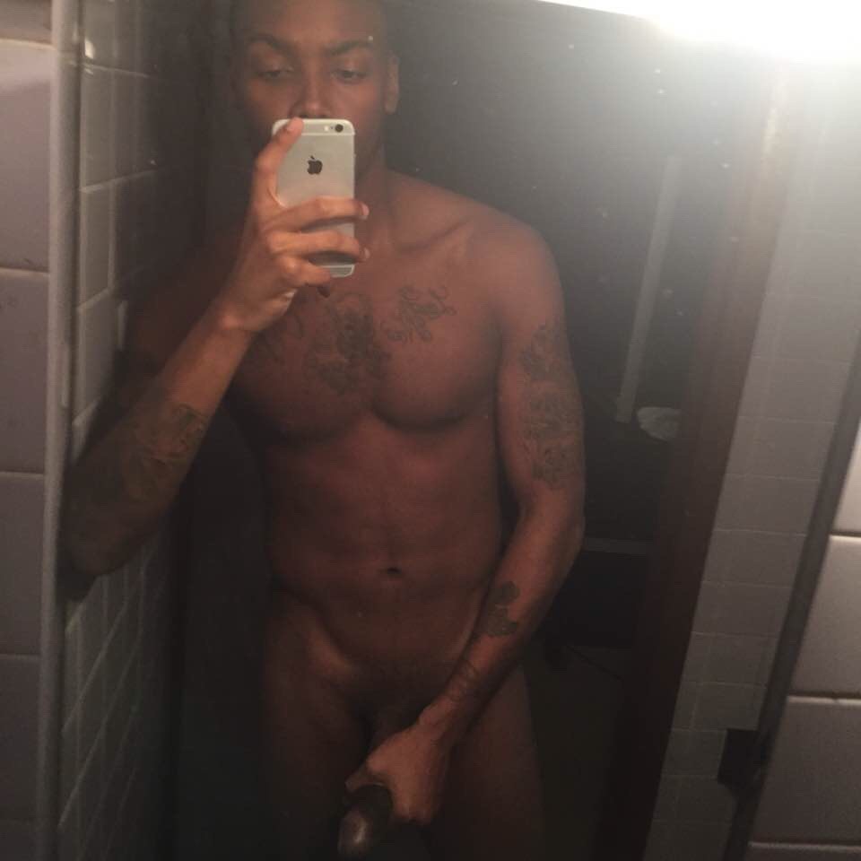 seeker310:    handsome hot Bro got GREAT muscles!!   