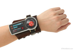 deepdragster:  monochromebutt:  sits-on-you:  armordillobot:  ever-e-ting:  dungeongrind:  EnCounter - Wearable Interactive QuestSometimes you feel like you’re in your own little world. And with EnCounter - Wearable Interactive Quest, you can be.Messages