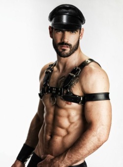 leatherman75011:  Hey dude, let me fall into