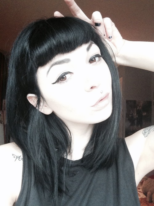 kaetimoss:  kaetimoss:  Remember me? Ye no ok  I am happy to be back, although I have lost many followers 