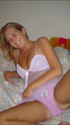 random-hotness-teen-milf:  1 of 2