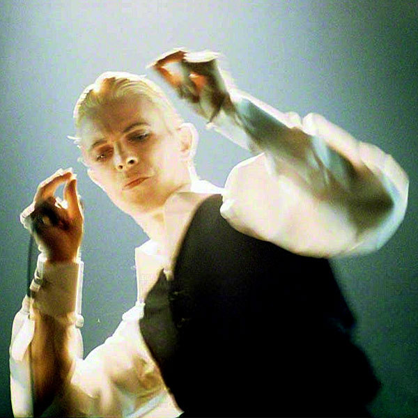 soundsof71:  David Bowie, The Glowing White Duke