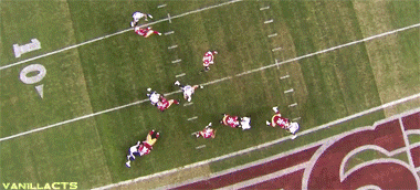 vanillacts:  Colin Kaepernick scrambles 90 yds for a TD