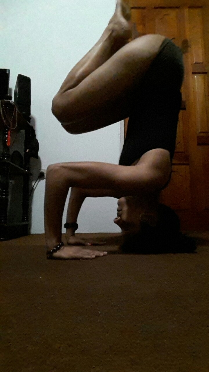 The need to be getting back into handstand.  ❤ thy self more than you can love