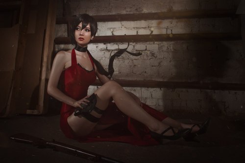 Sex robinwilde:  akinagasai:  Resident Evil 4 pictures