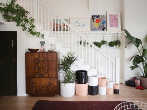 apt-goals: the stairs are an easy place to decorate and play with levels… follow the steps wi