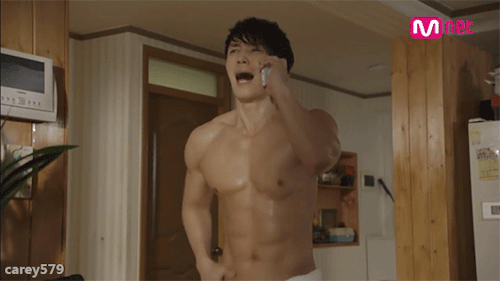 danana389:  korean-15gayjaji:  juyumyn:  mantop10691:  肌肉韓星…沈亨倬 (심형탁)  성공한 오타쿠  하아.. 좋아 진짜 가슴근육 복근 팔근육 존나섹시 젖꼭지도 빨고싶게 생겼다..♡ 자지 맛보고싶어  성공한오타쿸ㅋㅋㅋㅋㅋ