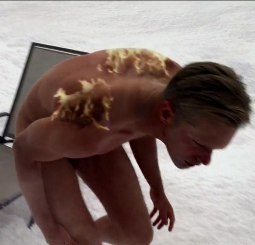nakedcelebritymen:  Alexander Skarsgard fully nude