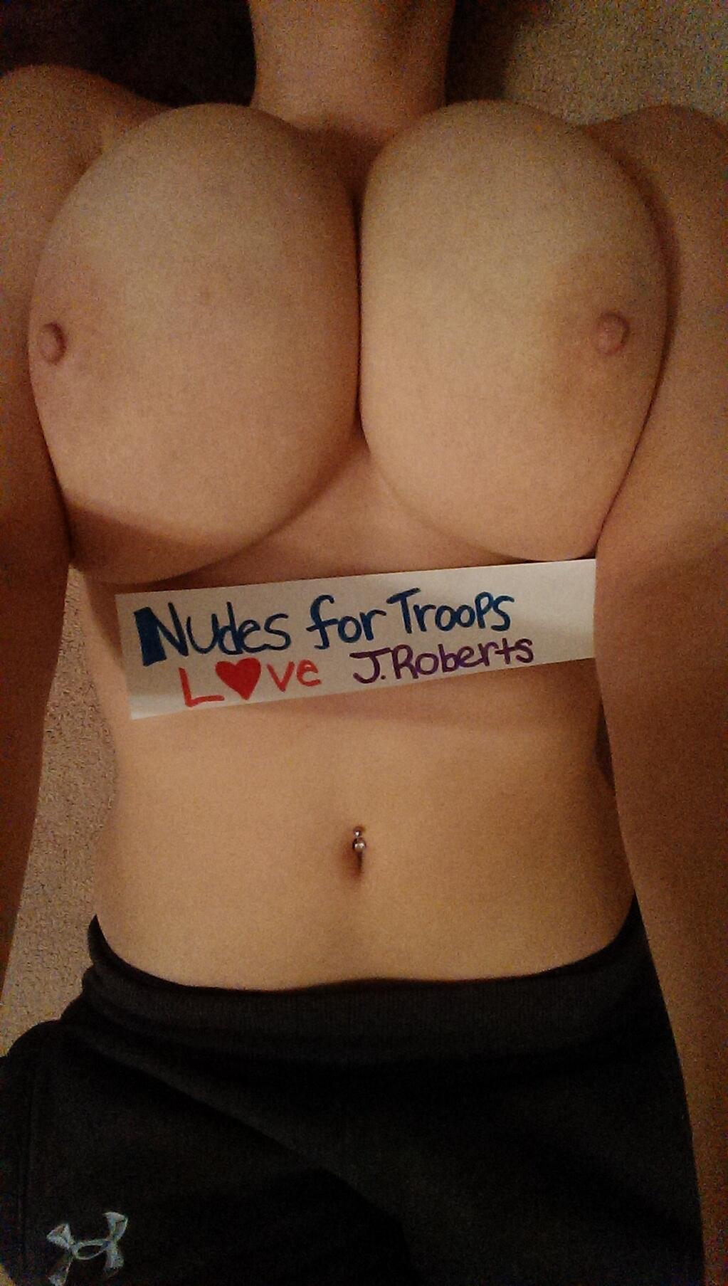 mymarinemindpart4:  nudesfortroops:  We’ve got TONS of fan signs from famous porn