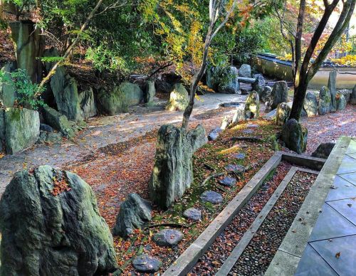 ＼おにわさん更新情報／ ‪[ 京都市東山区 ] 善能寺庭園“仙遊苑” Zennoji Temple Garden, Kyoto の写真・記事を更新しました。 ーー #空海 ゆかりの寺院に、航空機事故犠