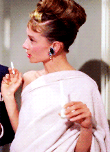 elizabetbennet:  Costume series ◆ Breakfast at Tiffany’s