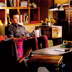 atsecondsight:You watch your stories and you eat all this food and you skype with Blaine…
