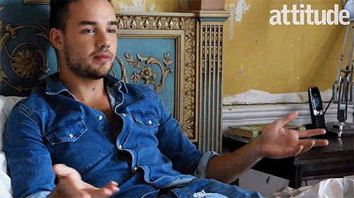 fourchevrons:  Attitude bts x 