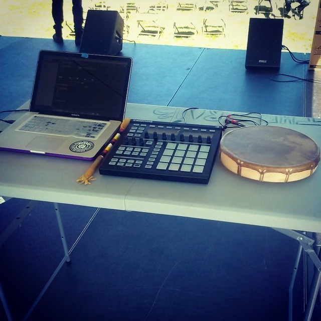 Boutta drop these beats at the 32nd Annual African World Festival in #Detroit. #Maschine #NativeInstruments #Indigenous #Beats #Handdrum #medicine #CharlesHWrigjtMuseum