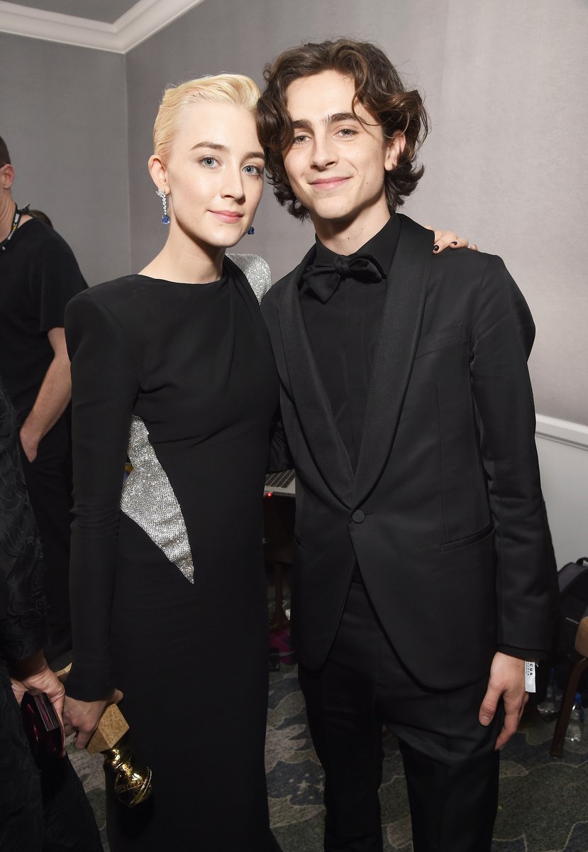 fuku-shuu:  Holy.Moly.How did I NOT notice this about two of my favs/IRL BFFs this