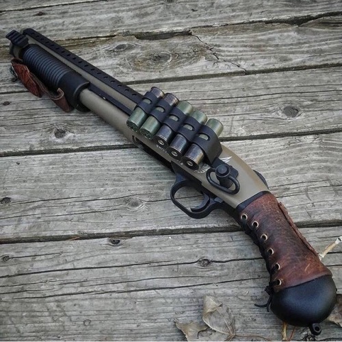 weaponspot:I need one of these(Insta: dark_alliance_firearms)