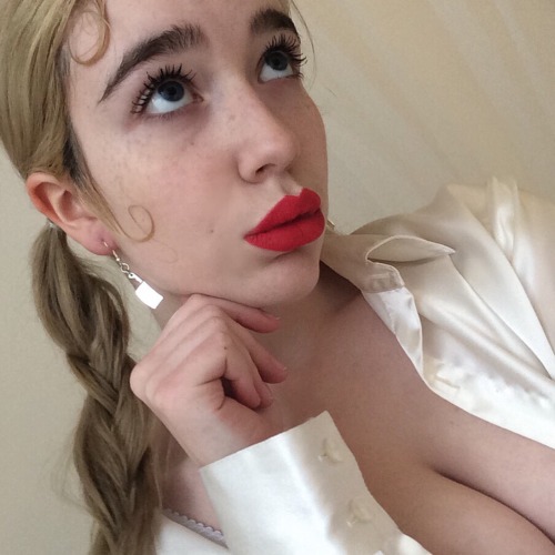 https://kkx6.tumblr.com/post/143471146413