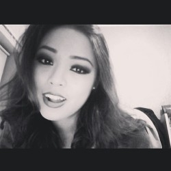 fuckyeahhsexyasians:  Follow @kathreenx on Instagram