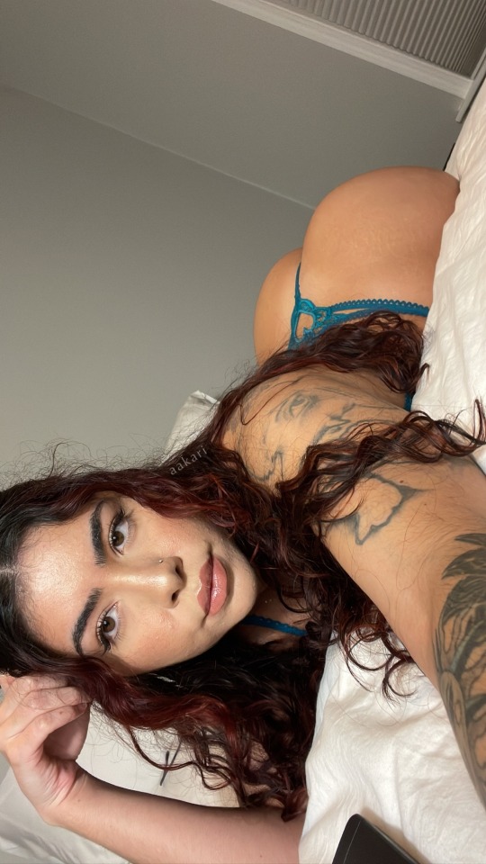 aakariii:heart shaped 🧸🤍onlyfans | instagram 