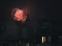 (unexpected fireworks at the Sacré Cœur)