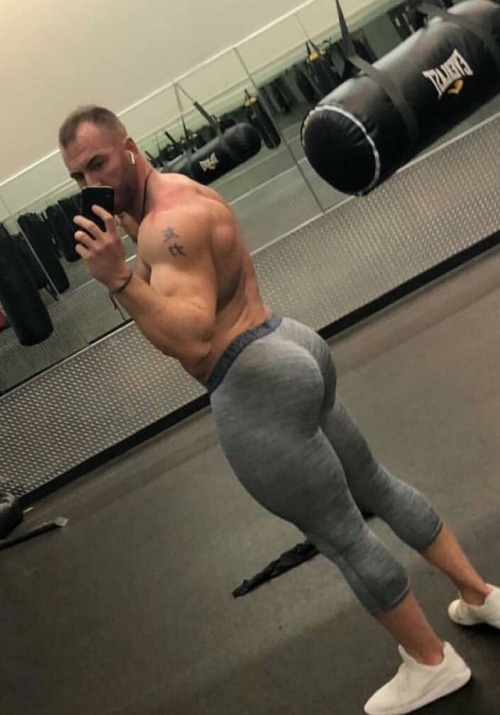 bodybuildertop: officialchunkhouse: Christ Beautiful muscle ass