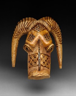 10     Masquerade Elements: Ram Head and Crocodile Head 17th–19thcent., Nigeria,Yoruba peoples, Owo group.