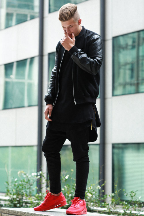  maxelinho:  Your Guide For Street Fashion Daily  