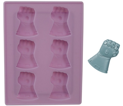 fuckyeahmarvelstuff:  Marvel Silicone Trays by Diamond Selects 