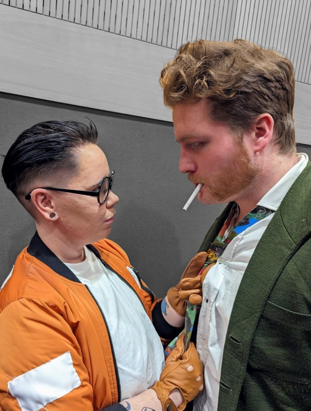 I had the best time at Dublin Comic Con with @thestickpins as Harry. He took all my cool Kim photos!!!