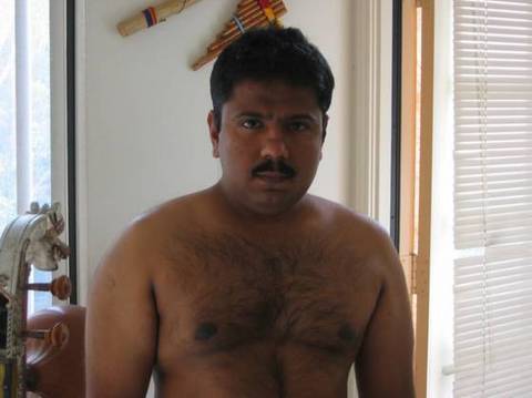 georgepoda:  A tamil guy living in Chicago…. Manasijan..Enjoying white boys…