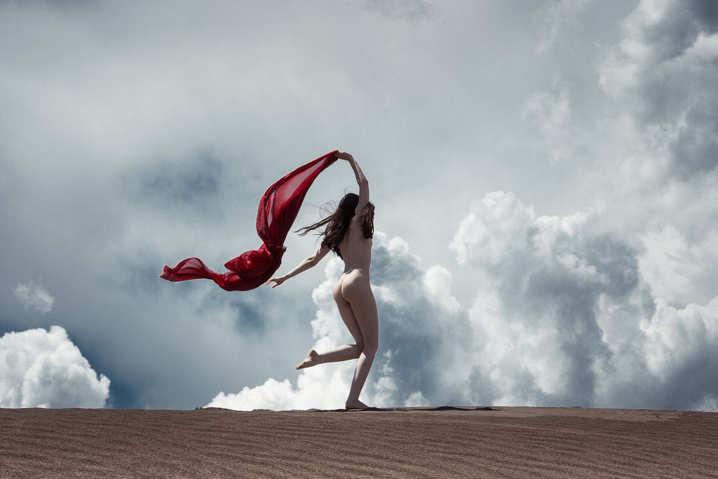titillate-me:  freedom_by_aisii 