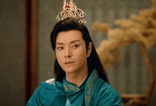 "Shen Jingzhou's Blizzard Sword Sure Precedes Its Reputation. When Eunuch Jade Deity Was 17, He Became