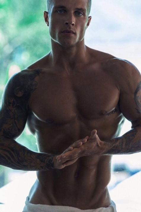 hotmen-addiction: