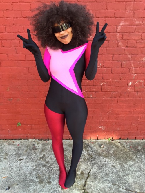 kieraplease:  As promised, here’s my Garnet Halloween costume. It’s not perfect bc it was so last minute, but I hope you guys like..!! (ig: kieraplease) 